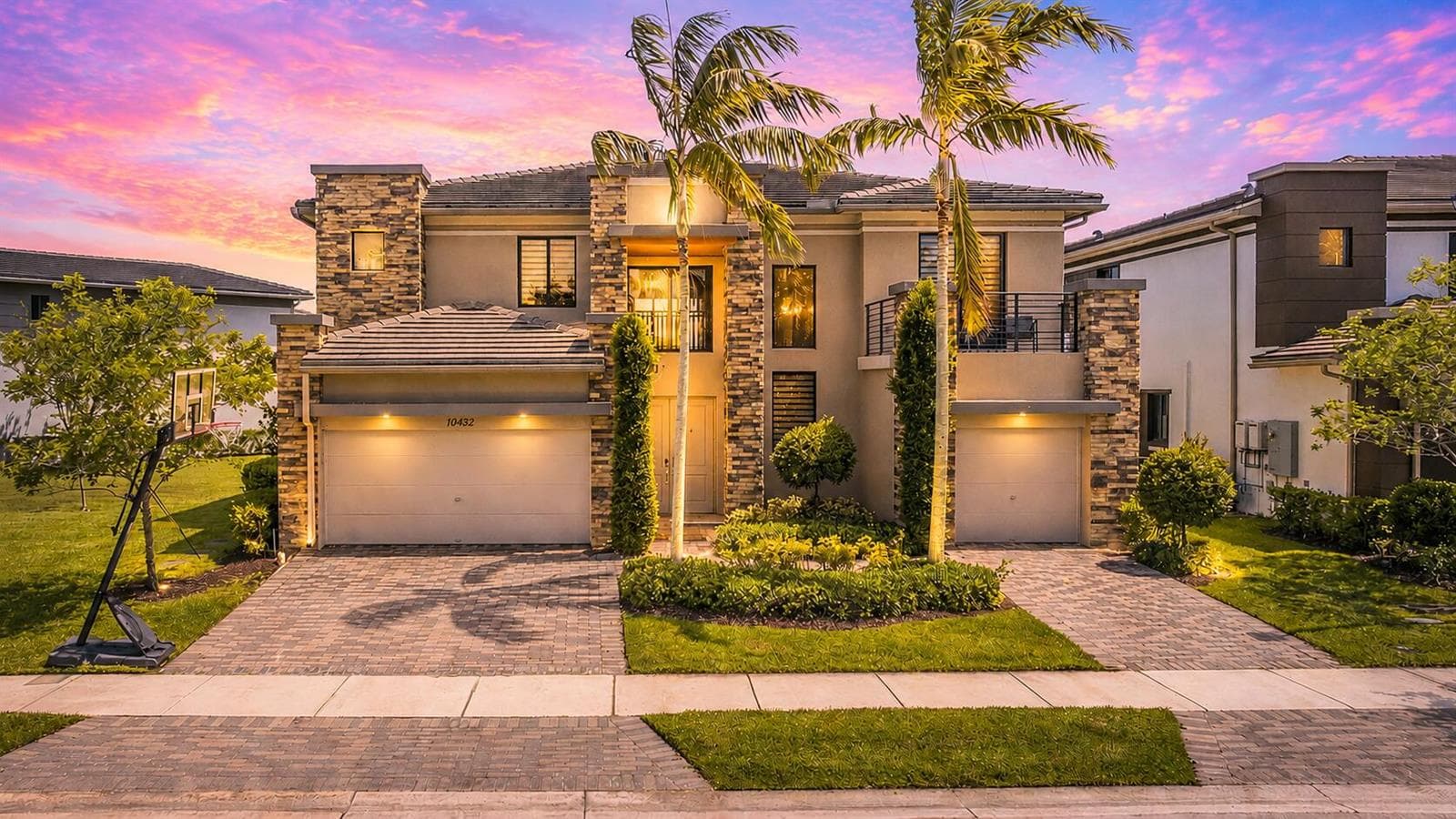 10432 N LAGO VISTA Circle, Parkland, FL 33076