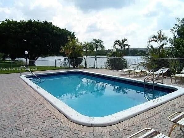 3280 Spanish Moss Ter # 103, Lauderhill, FL 33319 — zdjęcie 3