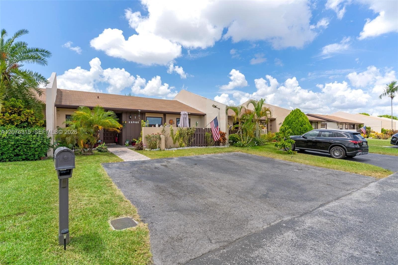 12202 SW 111th Ln, Miami, FL 33186 — zdjęcie 2