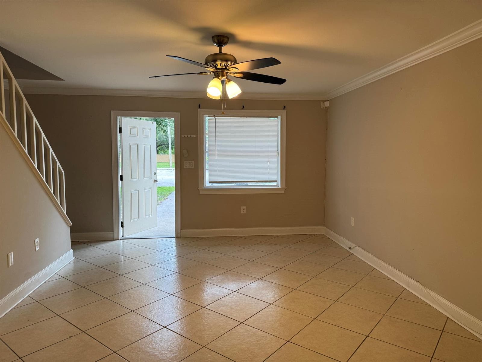 2018 S 10TH Street # C, Fort Pierce, FL 34950 — zdjęcie 2