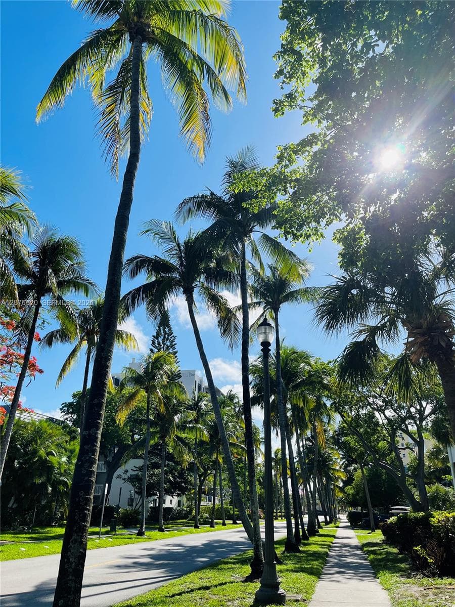 251 Galen Dr # 101E, Key Biscayne, FL 33149 — zdjęcie 2