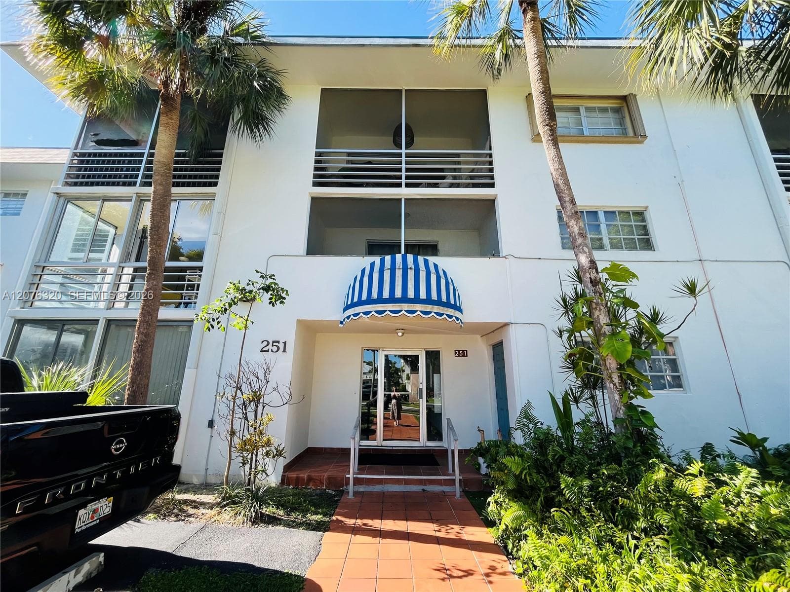 251 Galen Dr # 101E, Key Biscayne, FL 33149