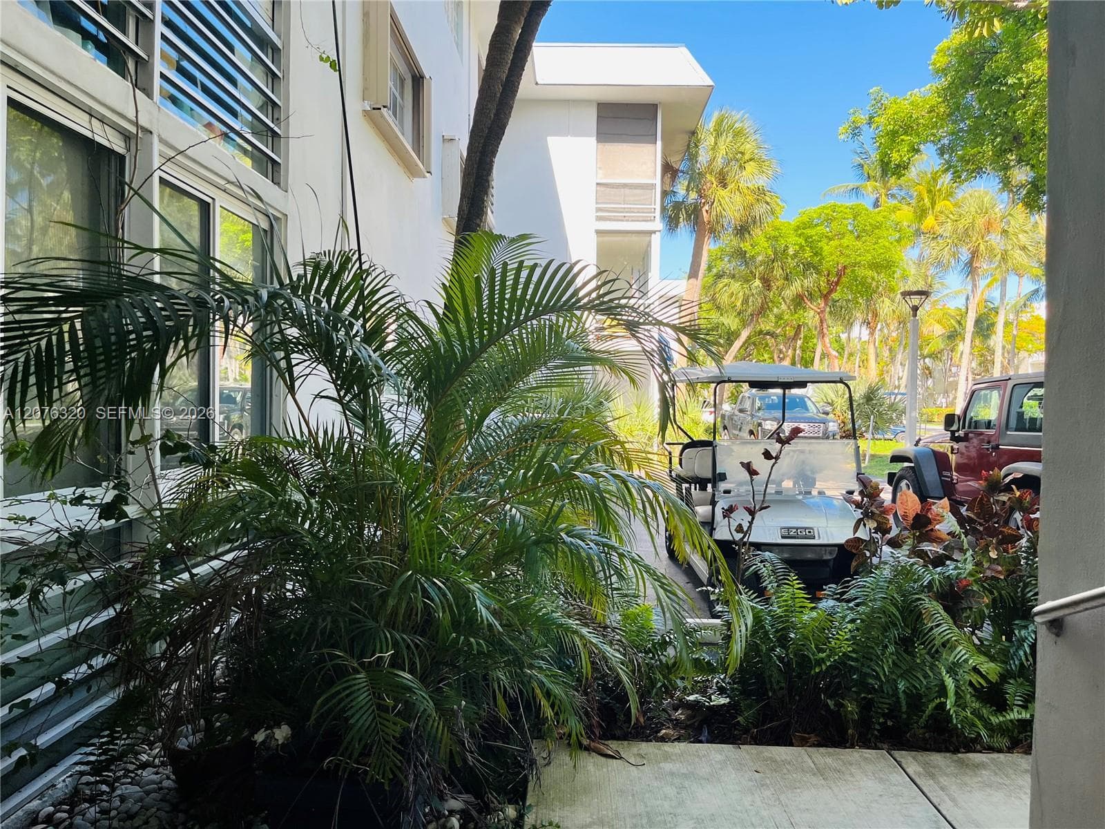 251 Galen Dr # 101E, Key Biscayne, FL 33149 — zdjęcie 5
