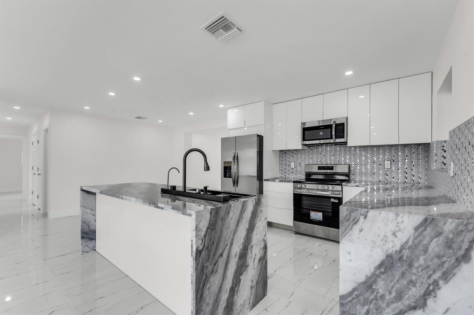 1252 NW 172ND Terrace, Miami Gardens, FL 33169 — zdjęcie 5