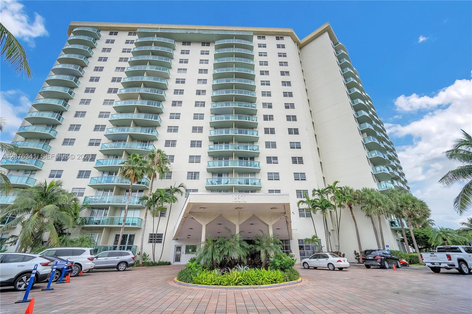 19370 Collins Ave # 919, Sunny Isles Beach, FL 33160 — zdjęcie 2