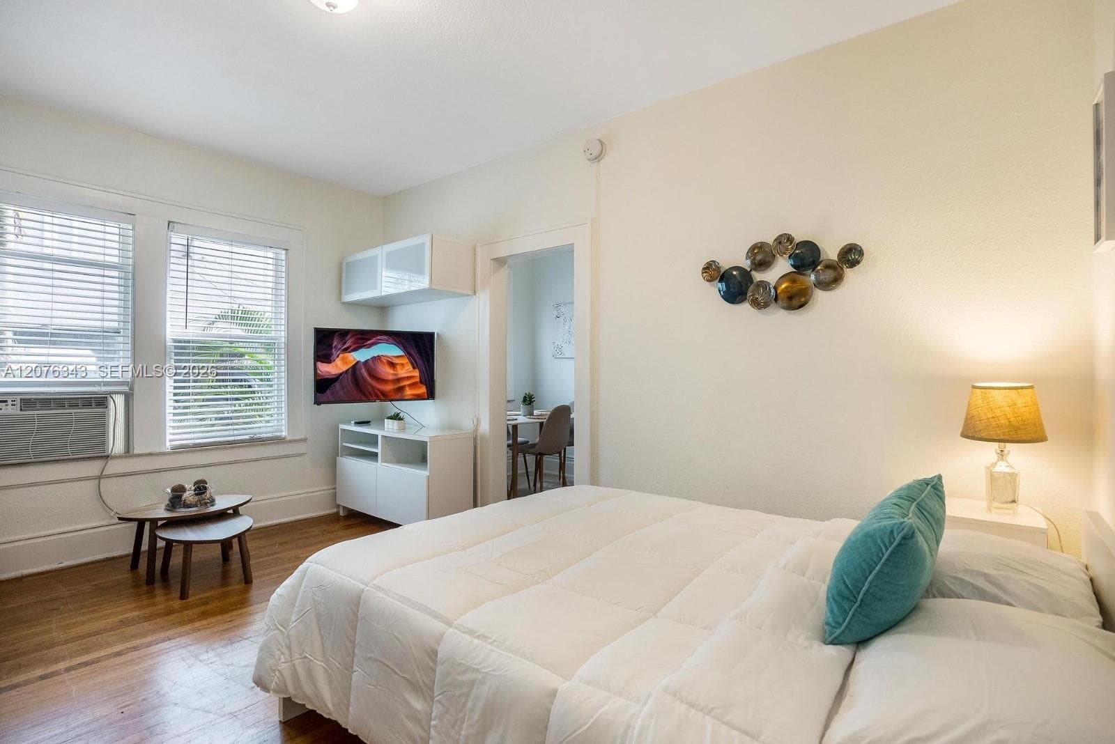 124 Mendoza Ave # 4, Coral Gables, FL 33134 — zdjęcie 3
