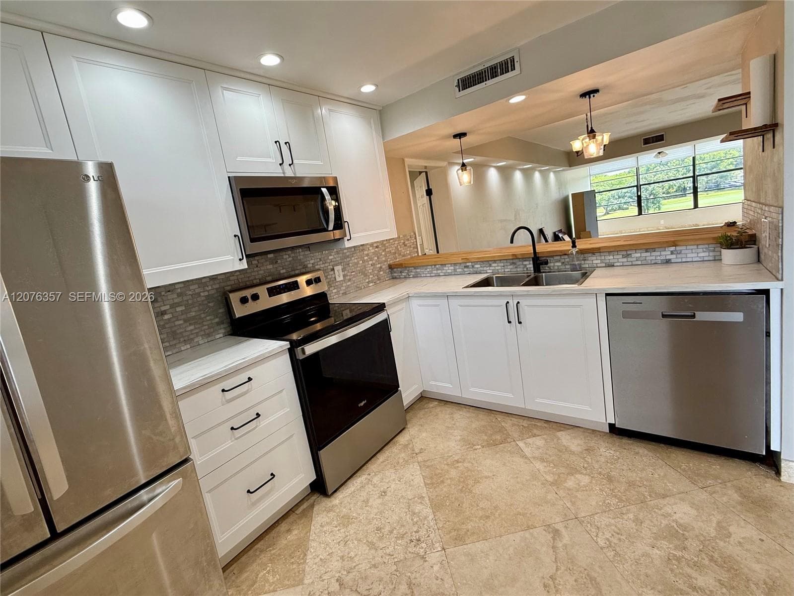 1520 Whitehall Dr # 206, Davie, FL 33324 — zdjęcie 3