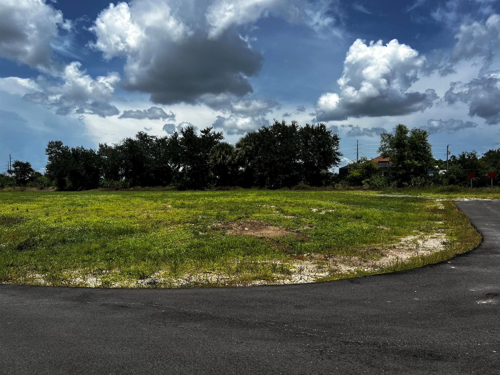 1011 NE 23RD Street, Cape Coral, FL 33909