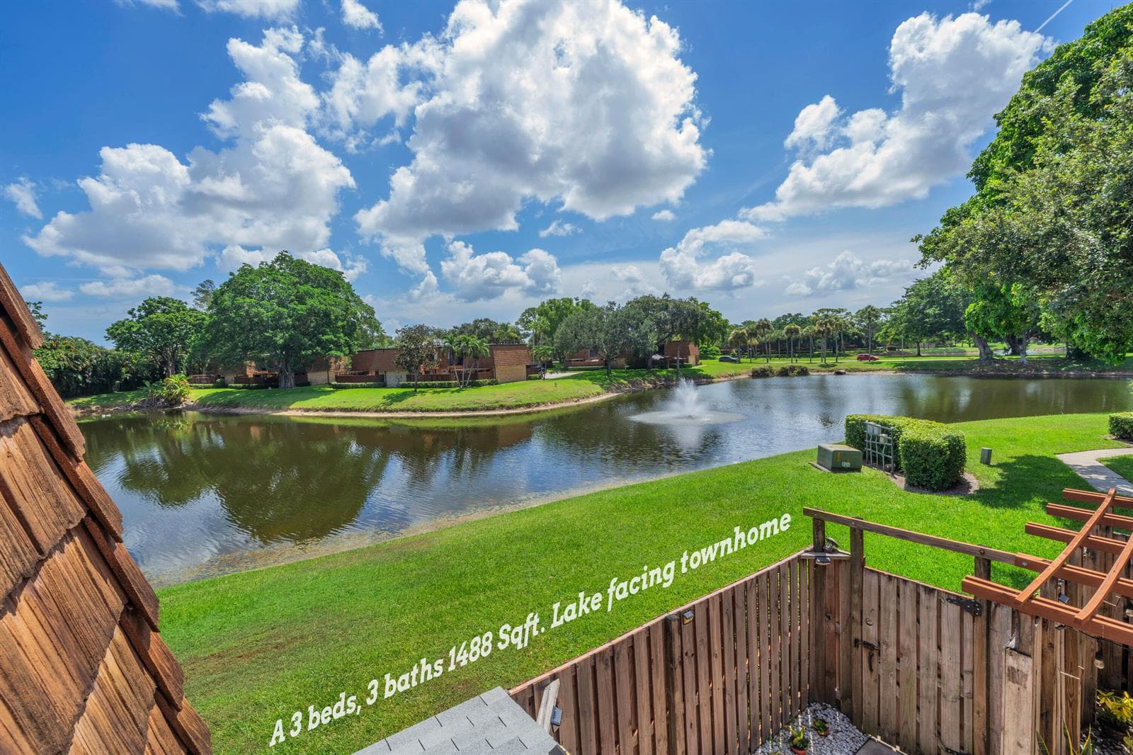 3024 30TH Lane, FL 33463