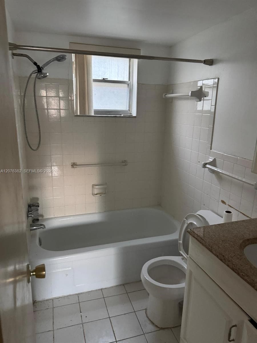 2145 Pierce St # 116, Hollywood, FL 33020 — zdjęcie 3
