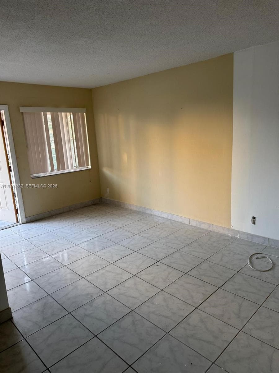 2145 Pierce St # 116, Hollywood, FL 33020 — zdjęcie 4