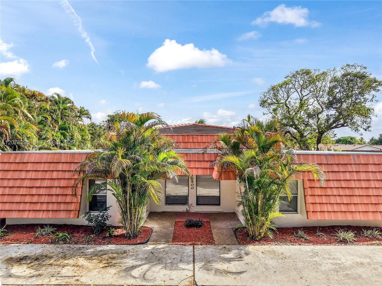 10600 NW 45th St, Coral Springs, FL 33065 — zdjęcie 2