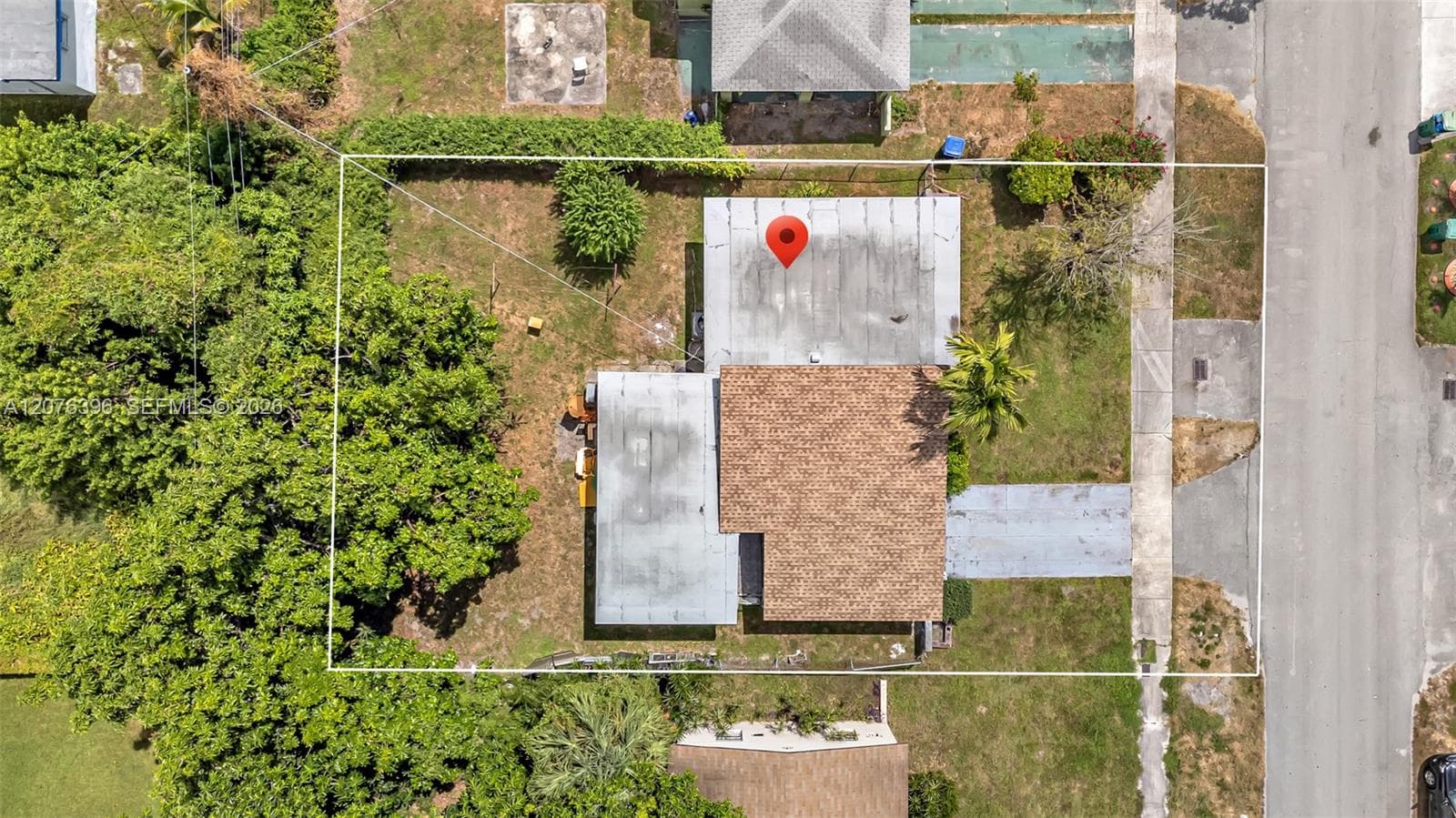 835 NW 84th St, Miami, FL 33150 — zdjęcie 5