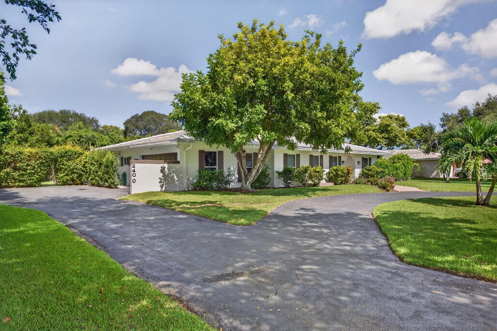 2400 NW 105TH Terrace, Coral Springs, FL 33065 — zdjęcie 3