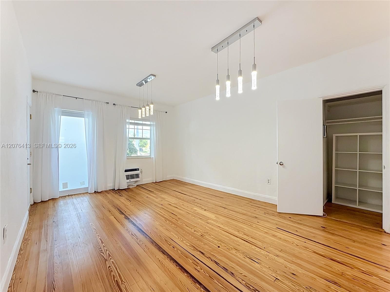 2463 Pine Tree Dr # 3, Miami Beach, FL 33140 — zdjęcie 3