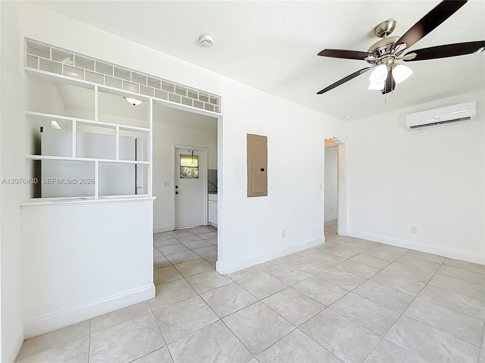 230 NW 56th Ct, Miami, FL 33126 — zdjęcie 5