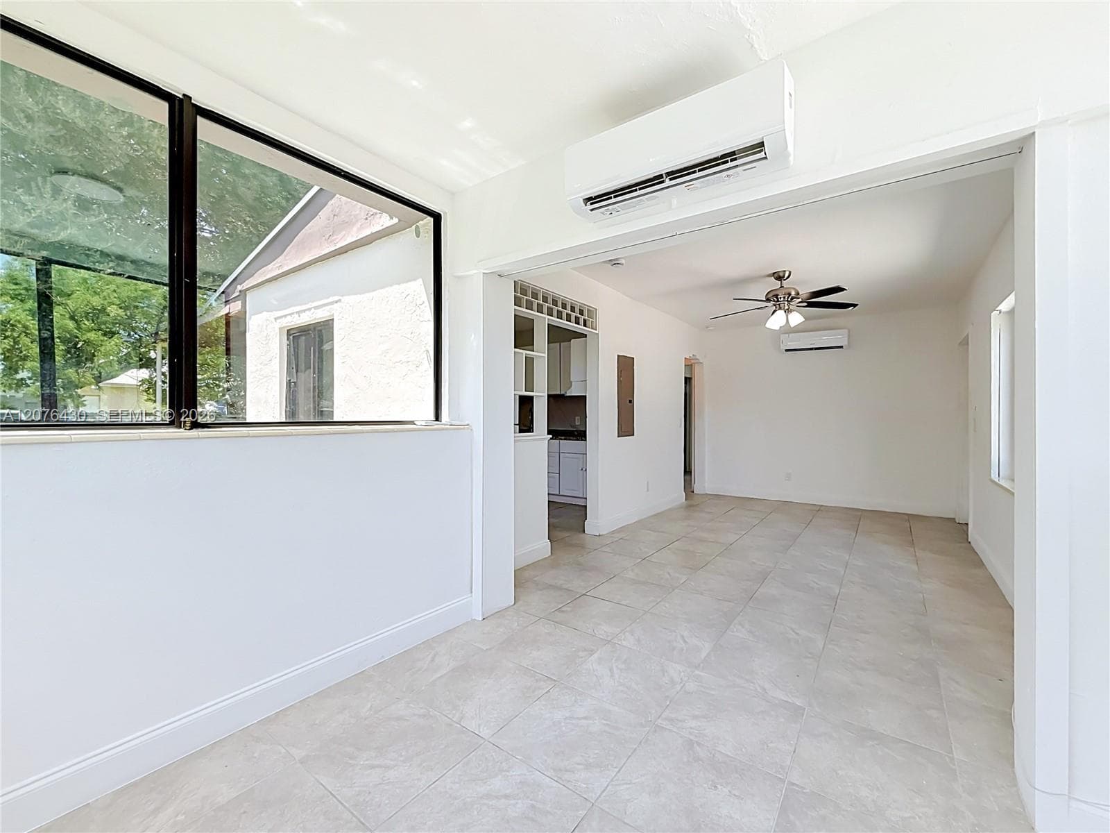230 NW 56th Ct, Miami, FL 33126 — zdjęcie 4