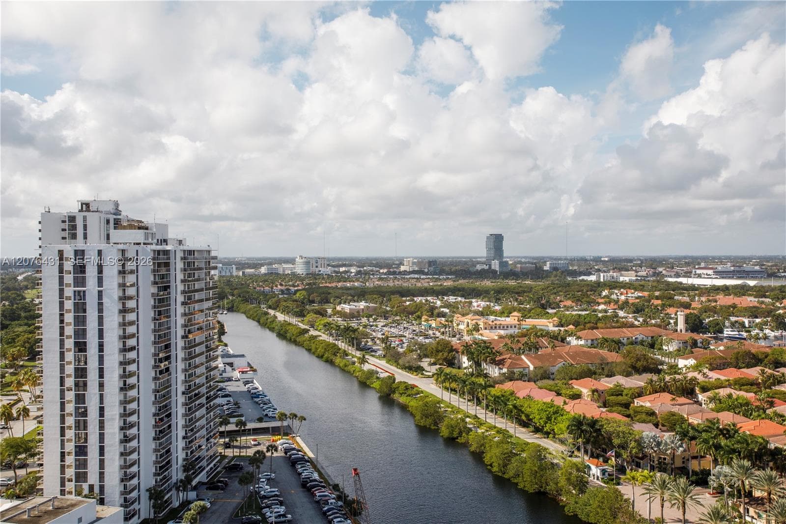 20505 E Country Club Dr # PH-39, Aventura, FL 33180 — zdjęcie 5