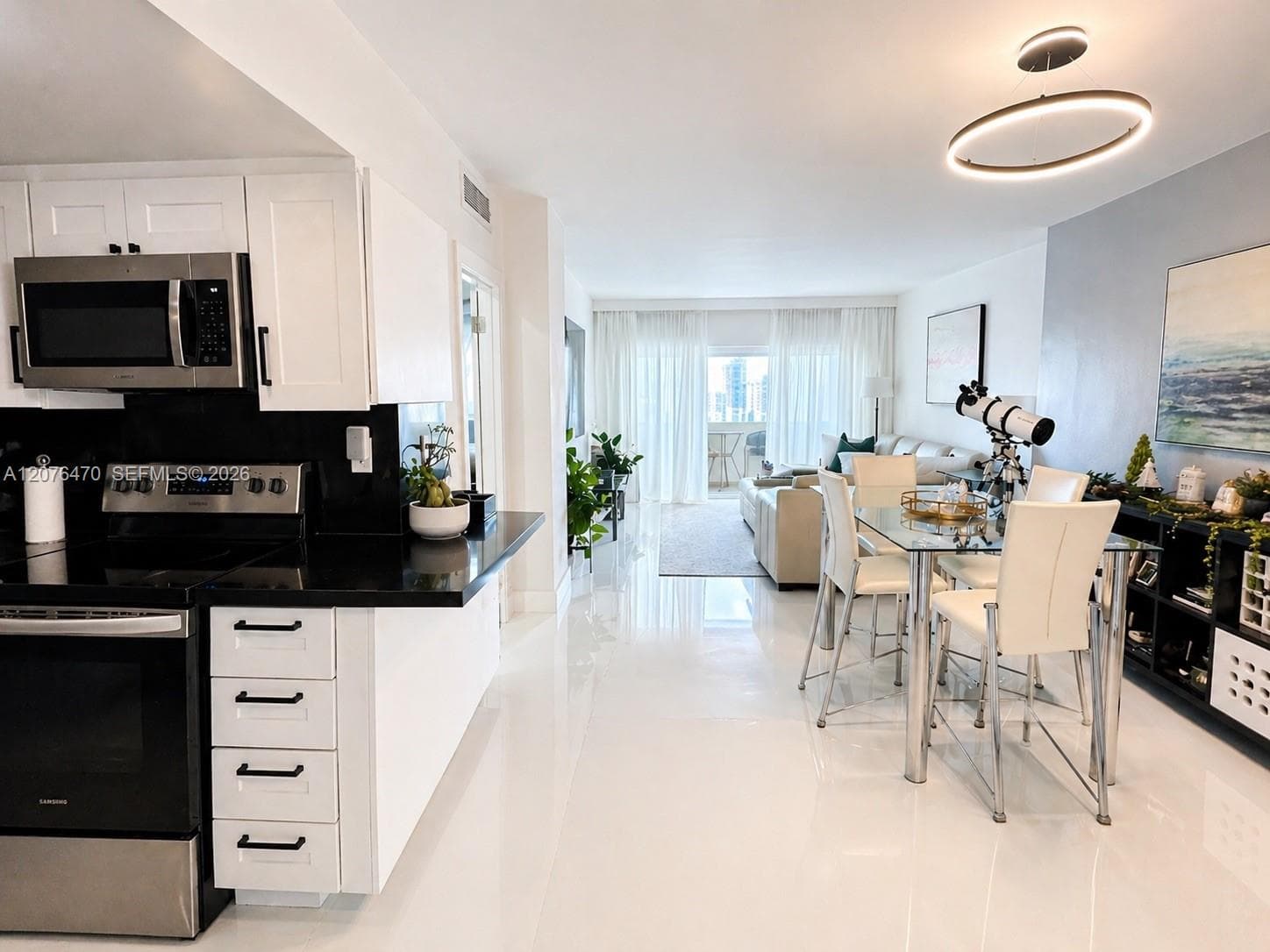 300 Bayview Dr # PH11, Sunny Isles Beach, FL 33160 — zdjęcie 2