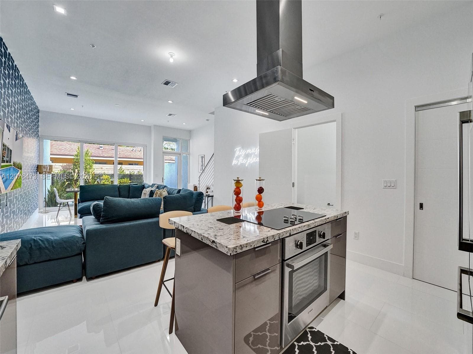 1226 NE 15th Ave, Fort Lauderdale, FL 33304 — zdjęcie 5