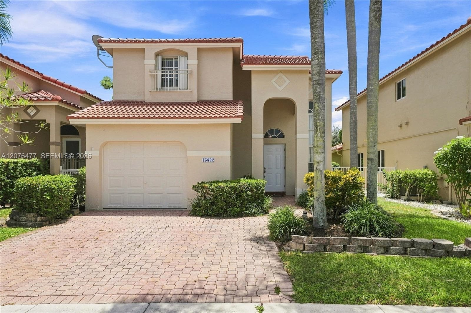15822 SW 16th Ct, Pembroke Pines, FL 33027