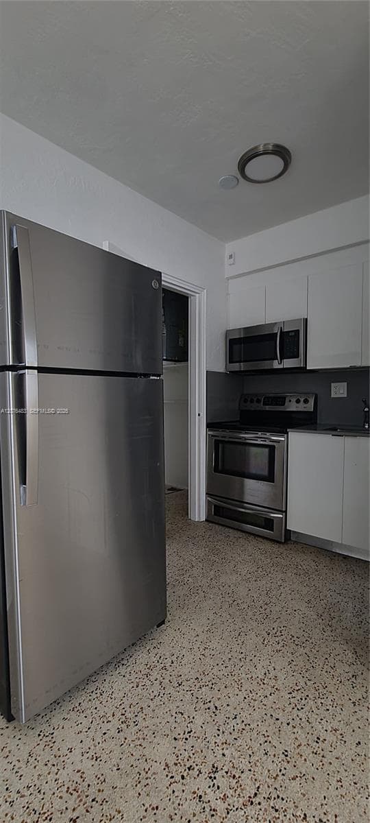 350 SW 15th Rd # 4, Miami, FL 33129 — zdjęcie 5