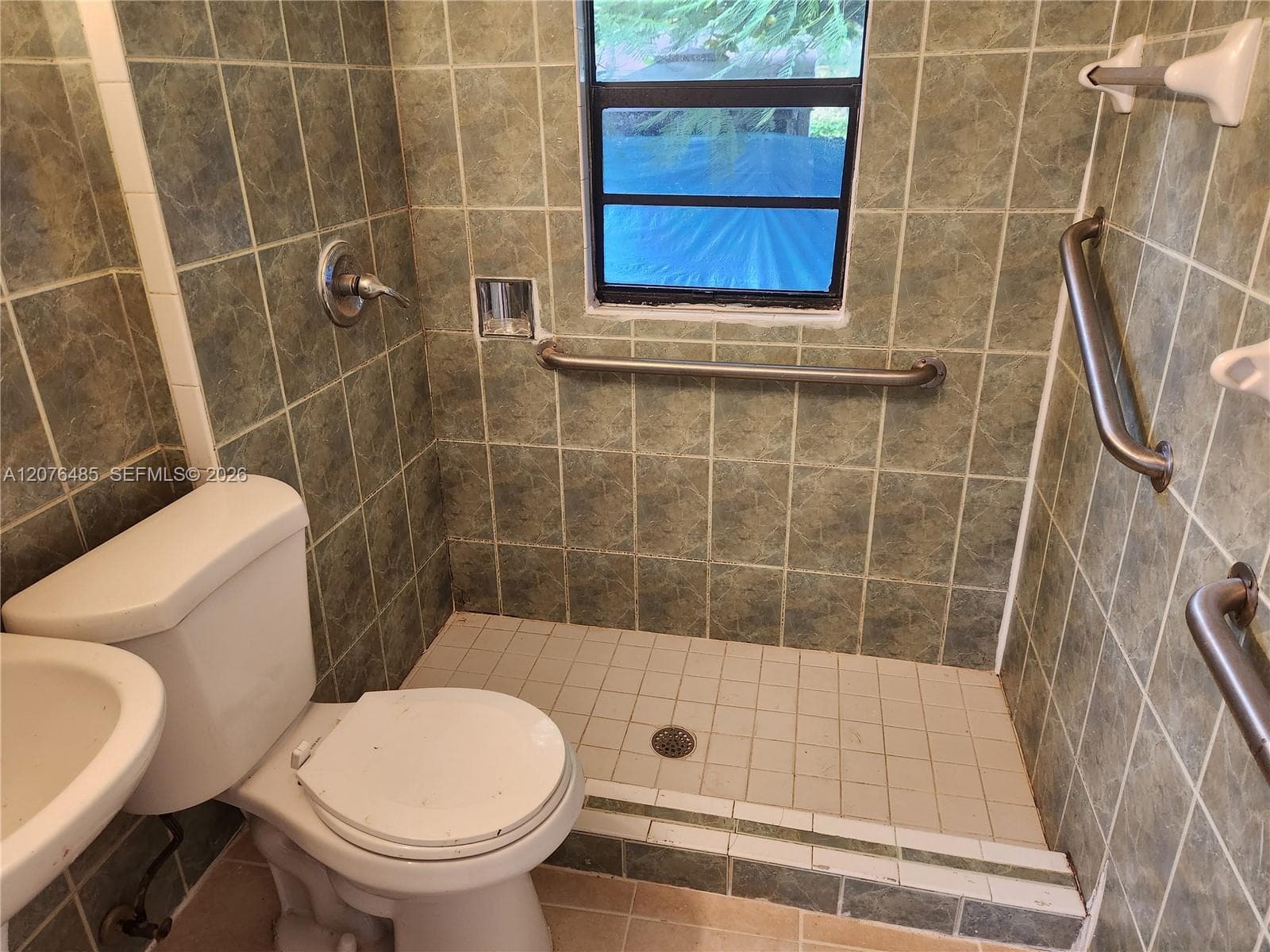 2129 NW 44th St # 2129, Miami, FL 33142 — zdjęcie 5