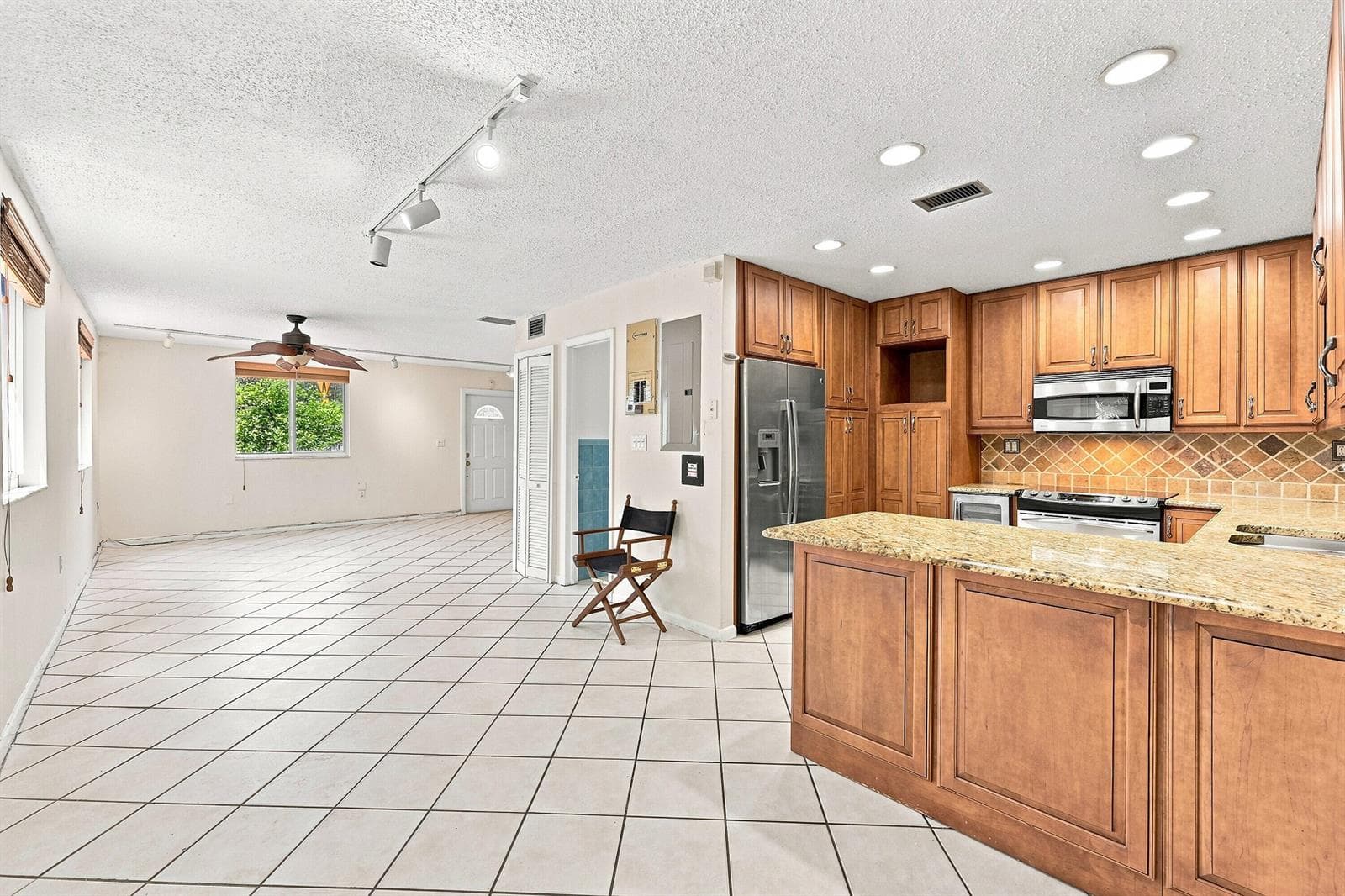 3203 McDonald Street # 3203, Miami, FL 33133 — zdjęcie 4