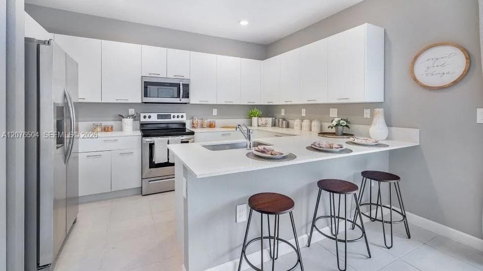 2584 SE 25 RD, Homestead, FL 33035 — zdjęcie 2