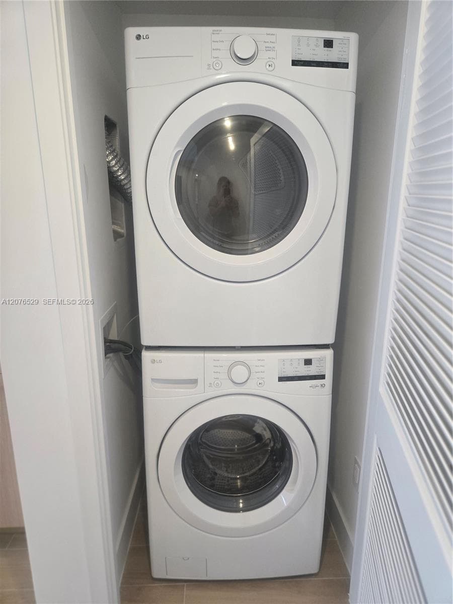 90 NE 32nd St # 605, Miami, FL 33137 — zdjęcie 5