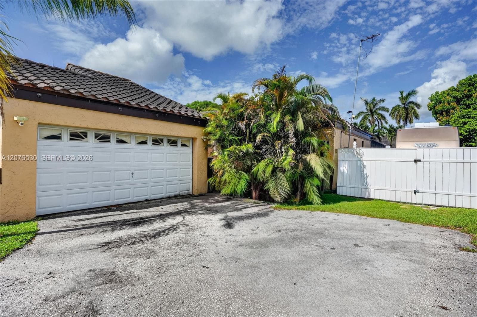 15660 SW 152nd Pl, Miami, FL 33187 — zdjęcie 3