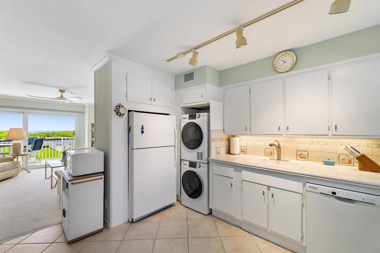 33 S Ocean Avenue # 206, Palm Beach Shores, FL 33404 — zdjęcie 4