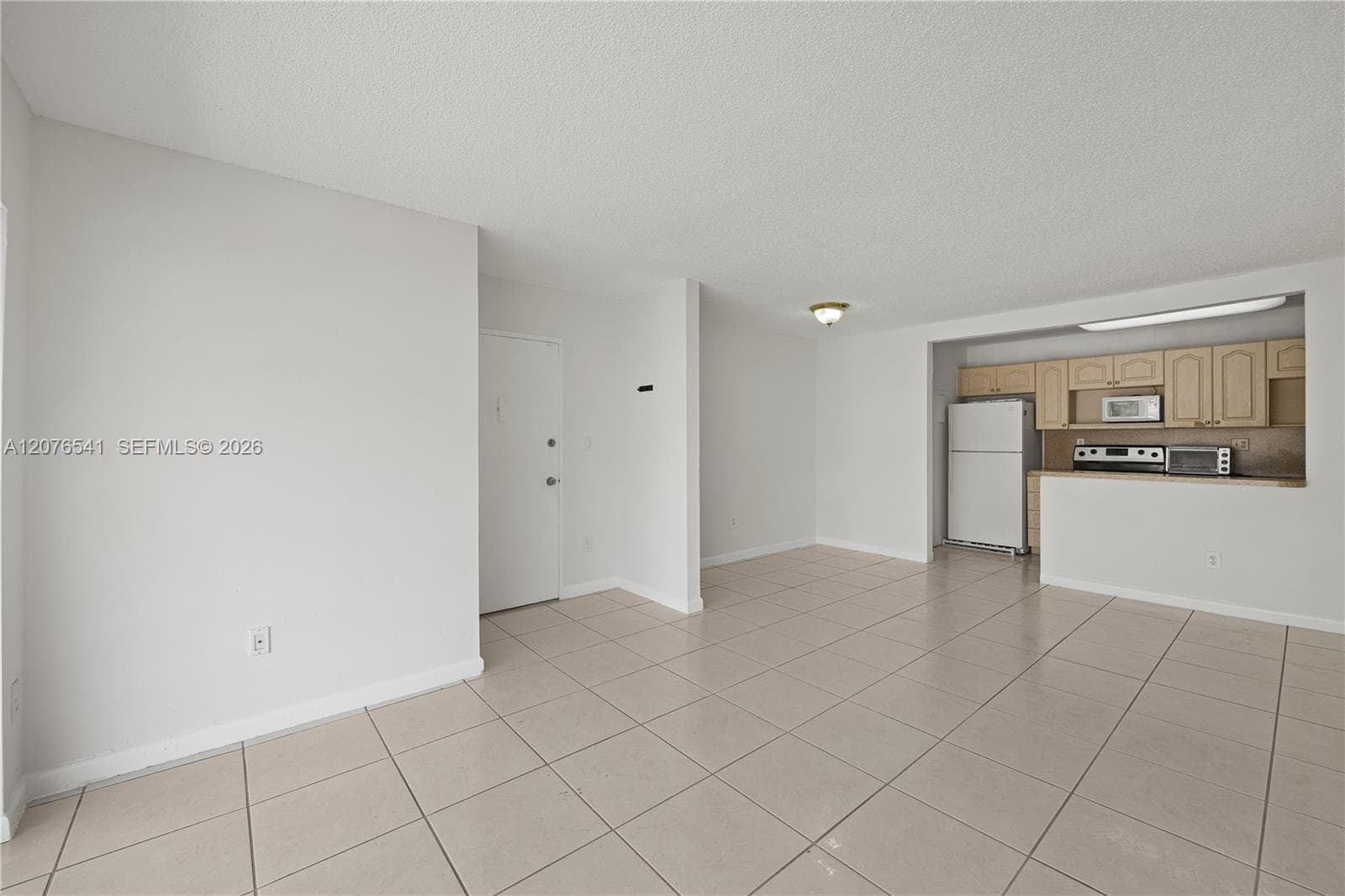 4154 NW 79th Ave # 2A, Doral, FL 33166 — zdjęcie 4