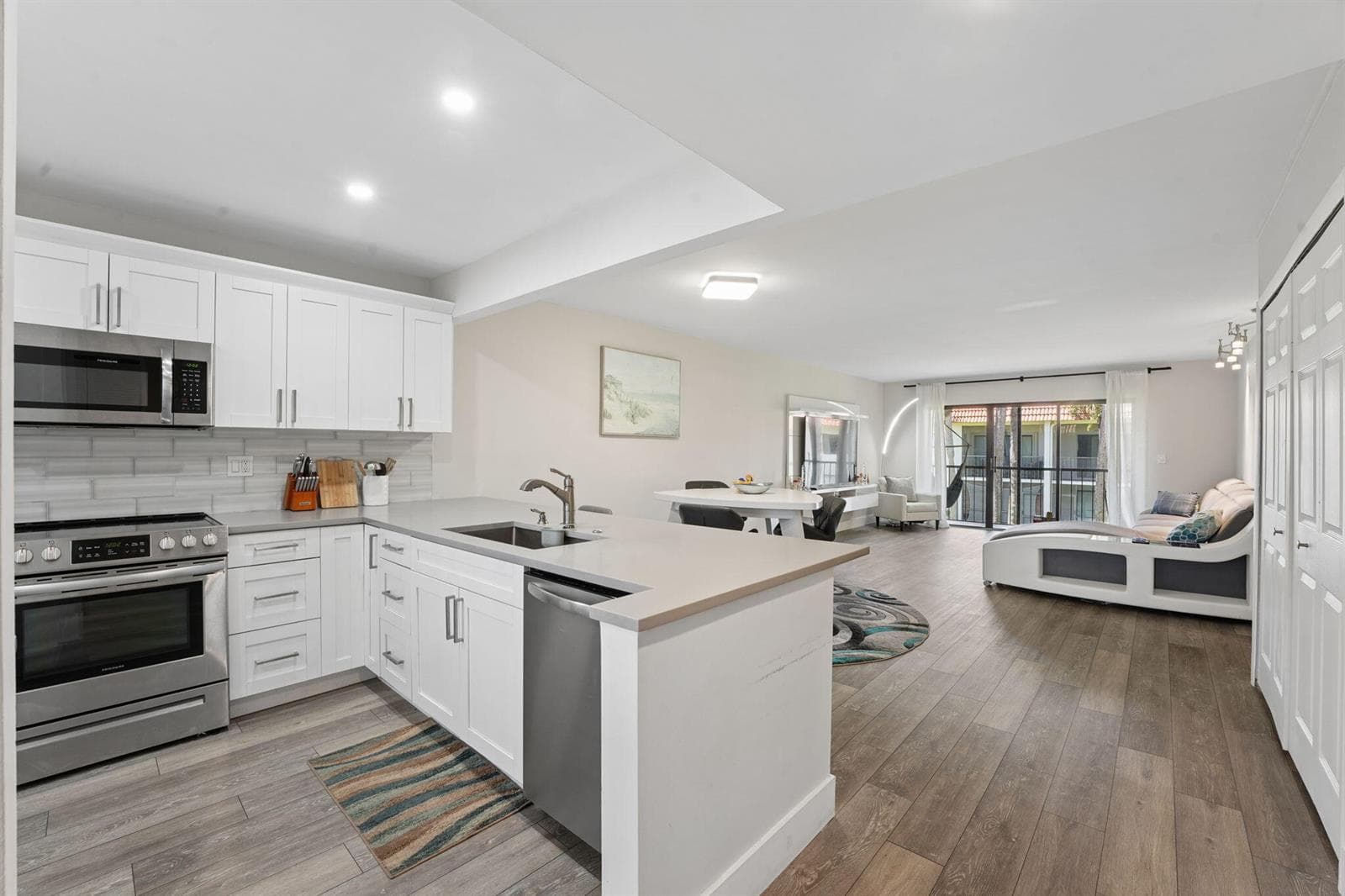 327 LAKEVIEW Drive # 203, Weston, FL 33326 — zdjęcie 4