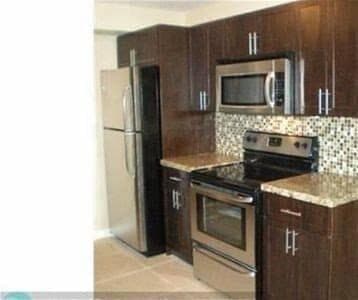 2705 NW 73RD Avenue, Sunrise, FL 33313