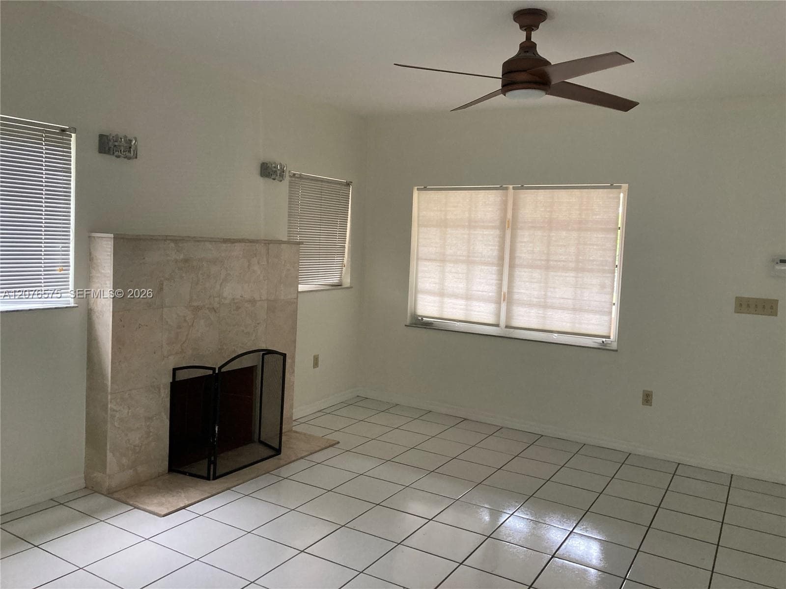 334 Alesio Ave, Coral Gables, FL 33134 — zdjęcie 3