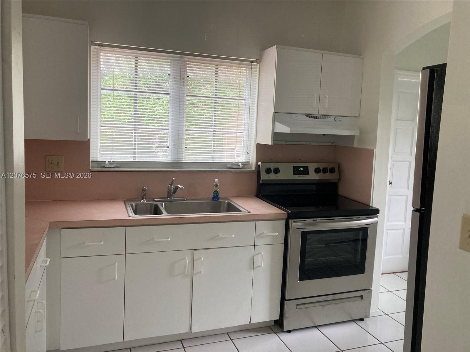 334 Alesio Ave, Coral Gables, FL 33134 — zdjęcie 5