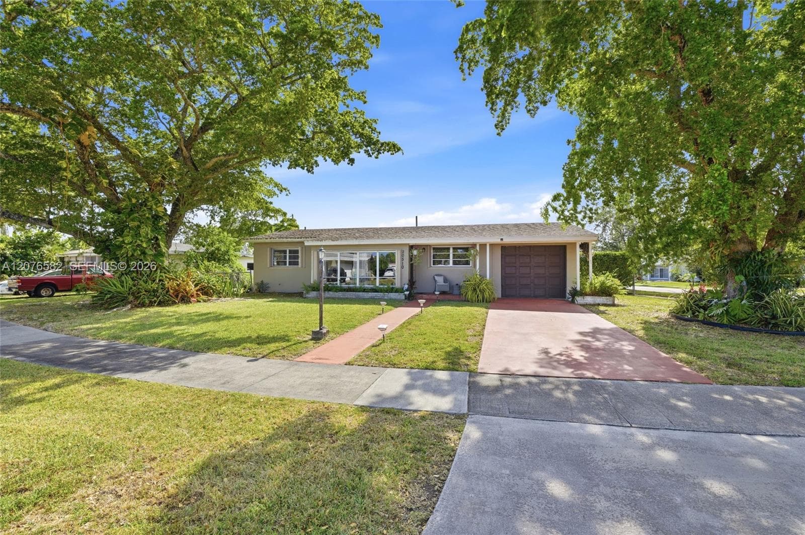 20510 Jacaranda Rd, Cutler Bay, FL 33189 — zdjęcie 3