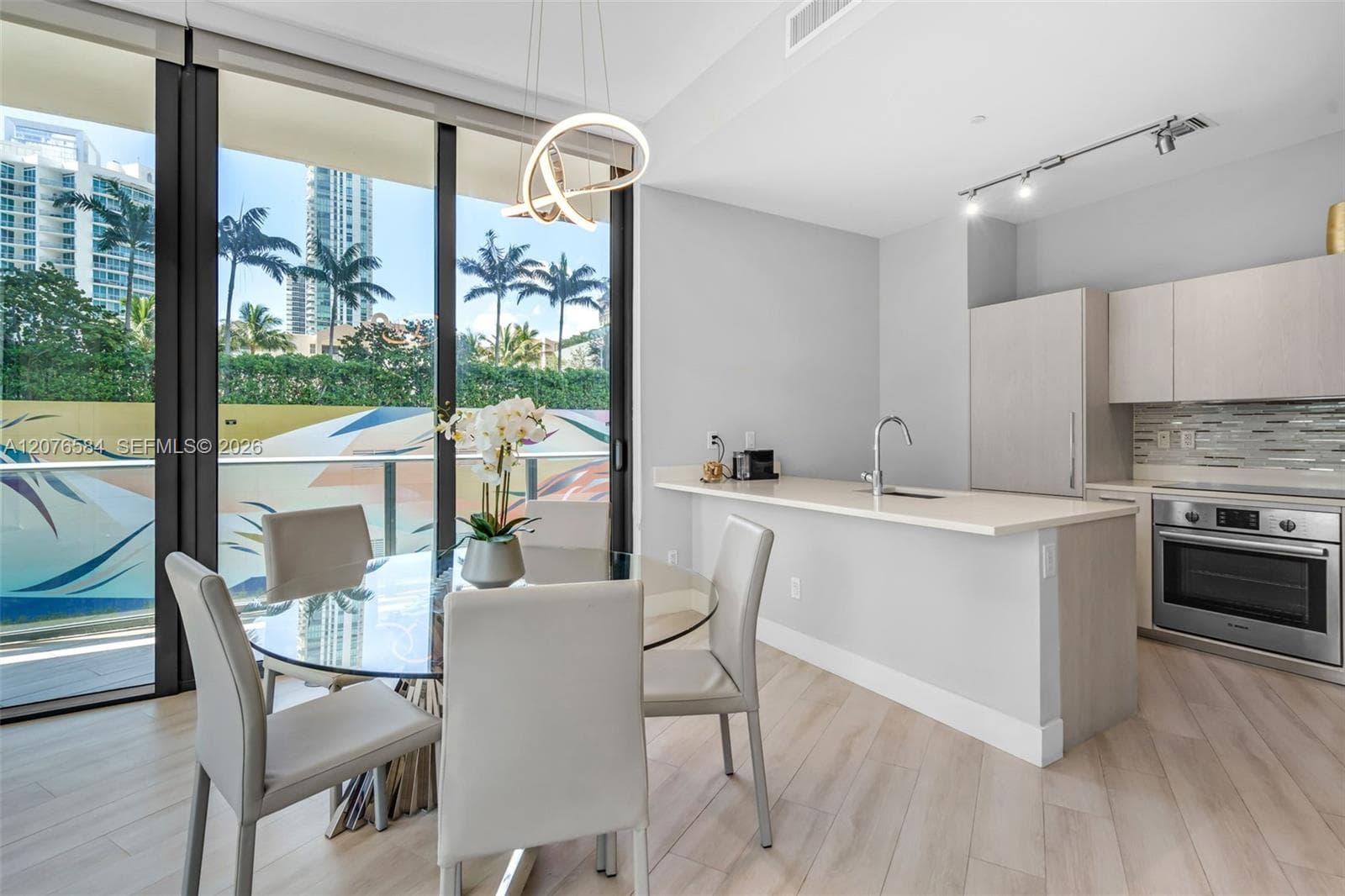501 NE 31st St # 306, Miami, FL 33137 — zdjęcie 4