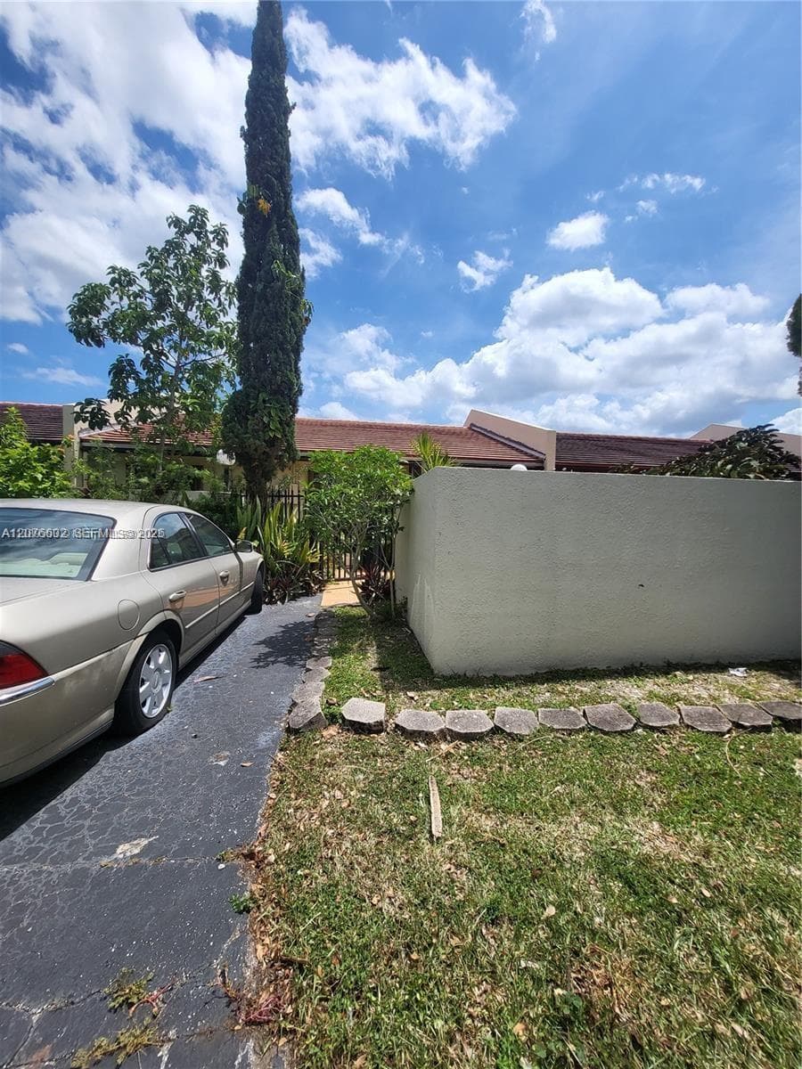 5834 SW 144th Cir Pl # 1, Miami, FL 33183