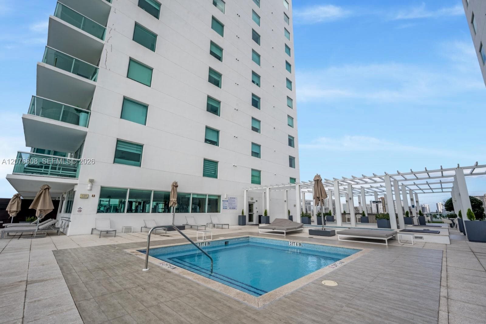 400 Sunny Isles Blvd # 908, Sunny Isles Beach, FL 33160 — zdjęcie 5