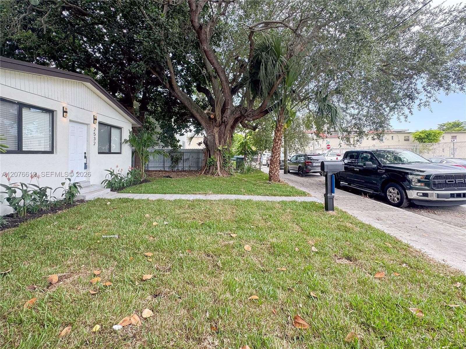 2534 NW 51st Ter, Miami, FL 33142 — zdjęcie 2