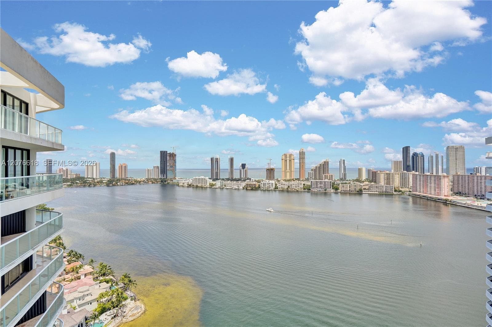 4000 Island Blvd # PH2, Aventura, FL 33160 — zdjęcie 2