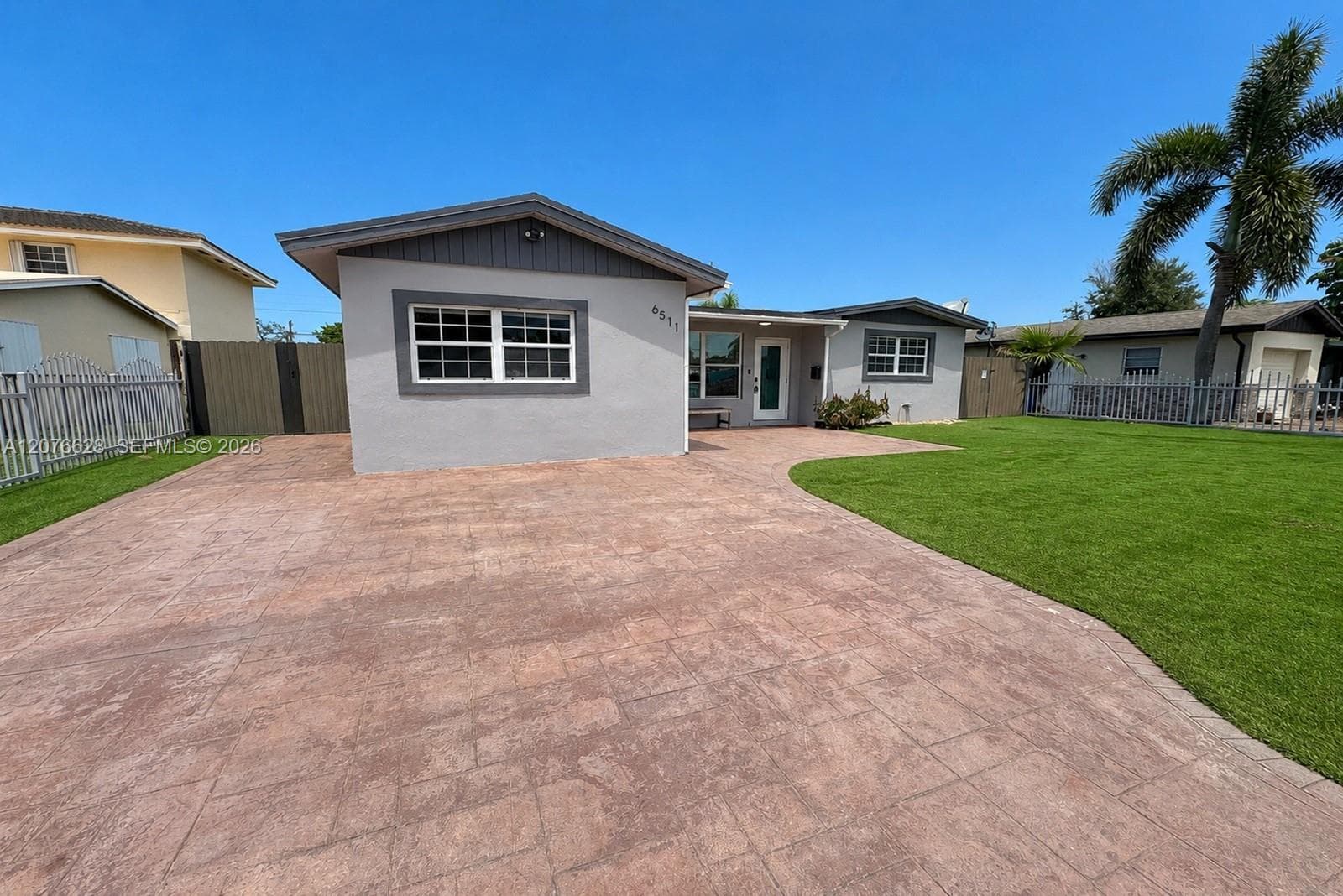 6511 Park St, Hollywood, FL 33024 — zdjęcie 2