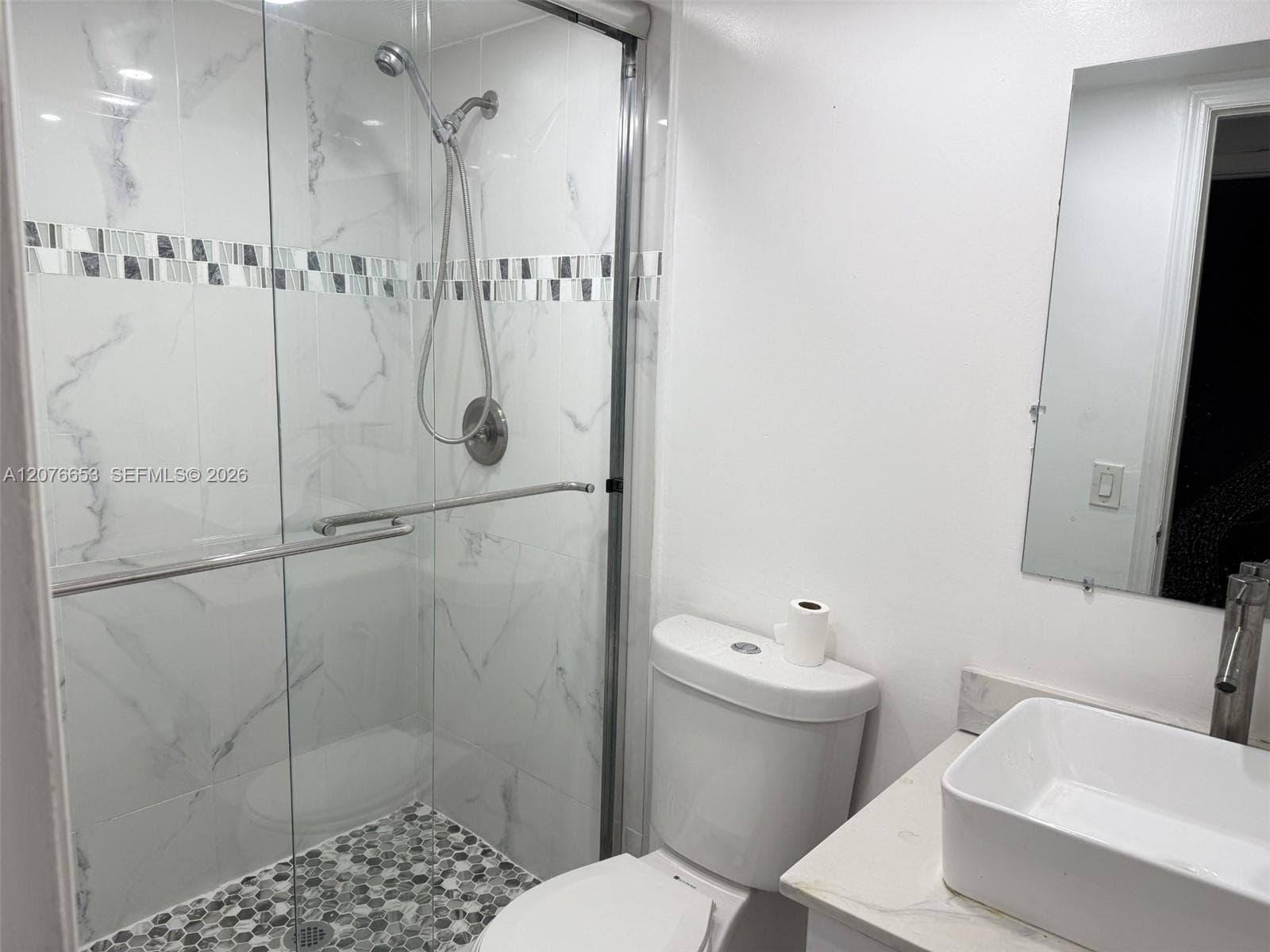 6055 W 19th Ave # 311, Hialeah, FL 33012 — zdjęcie 3
