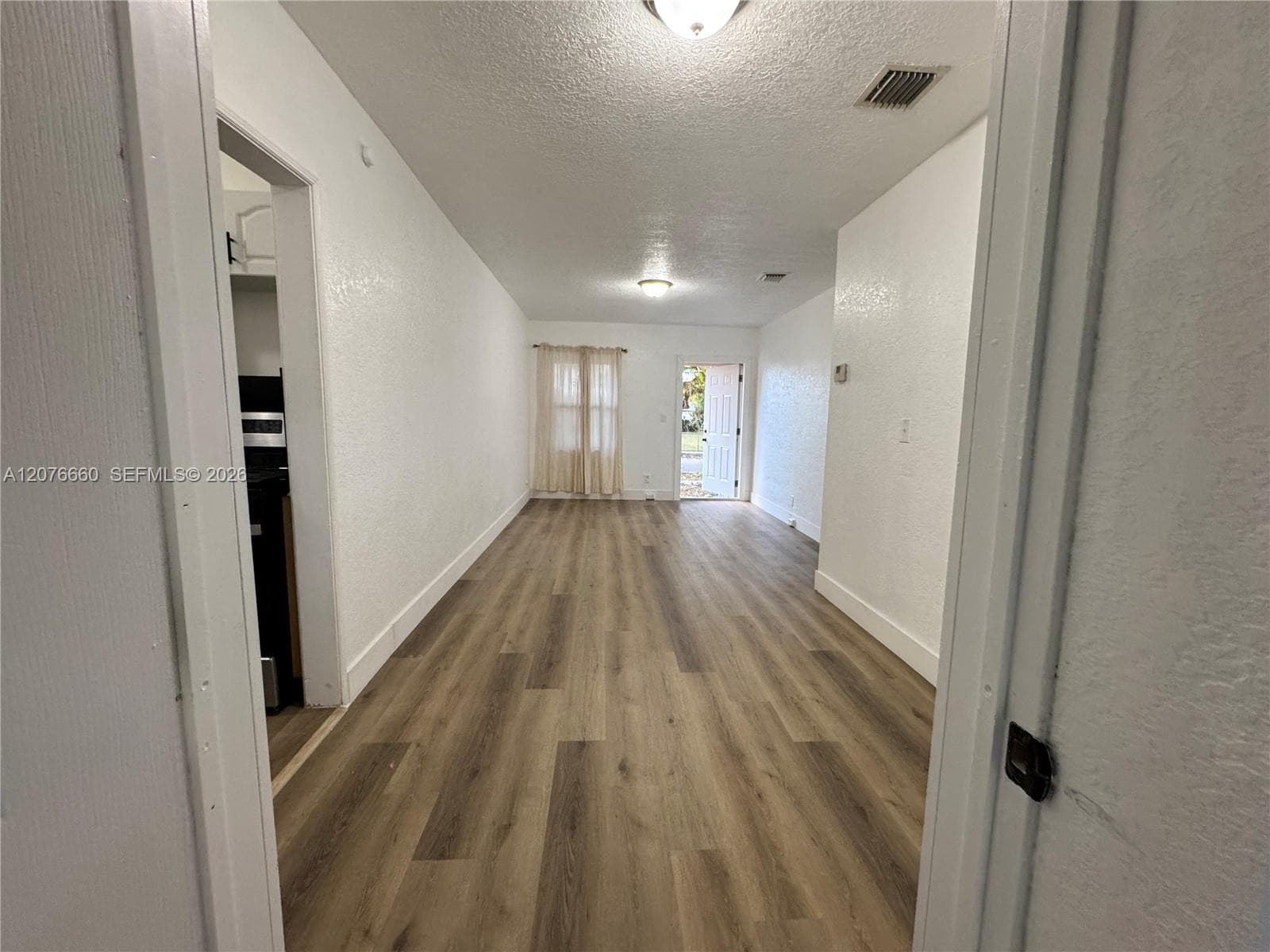 748 NE 127th St, North Miami, FL 33161 — zdjęcie 2