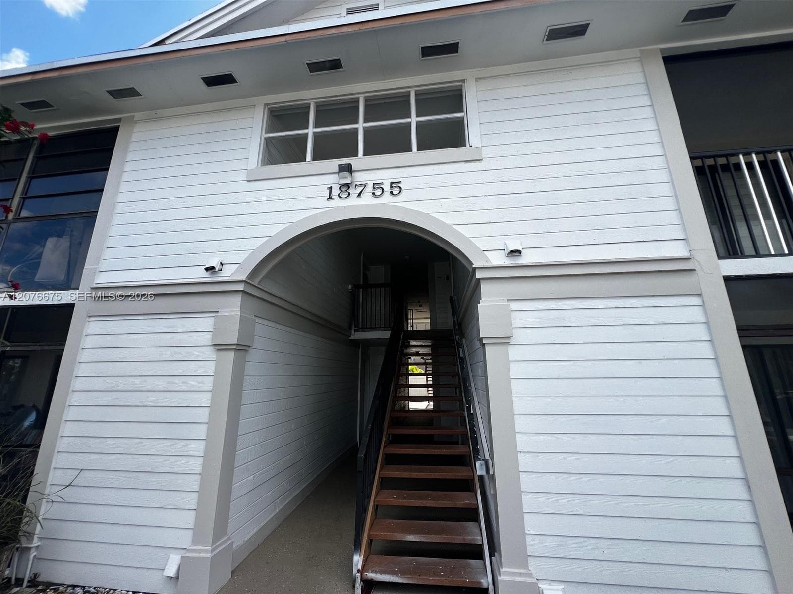 18755 NW 62nd Ave # 204, Hialeah, FL 33015 — zdjęcie 4