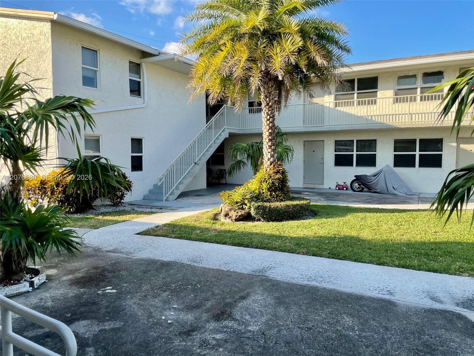 1077 SE 22nd Ave # N8, Pompano Beach, FL 33062 — zdjęcie 2