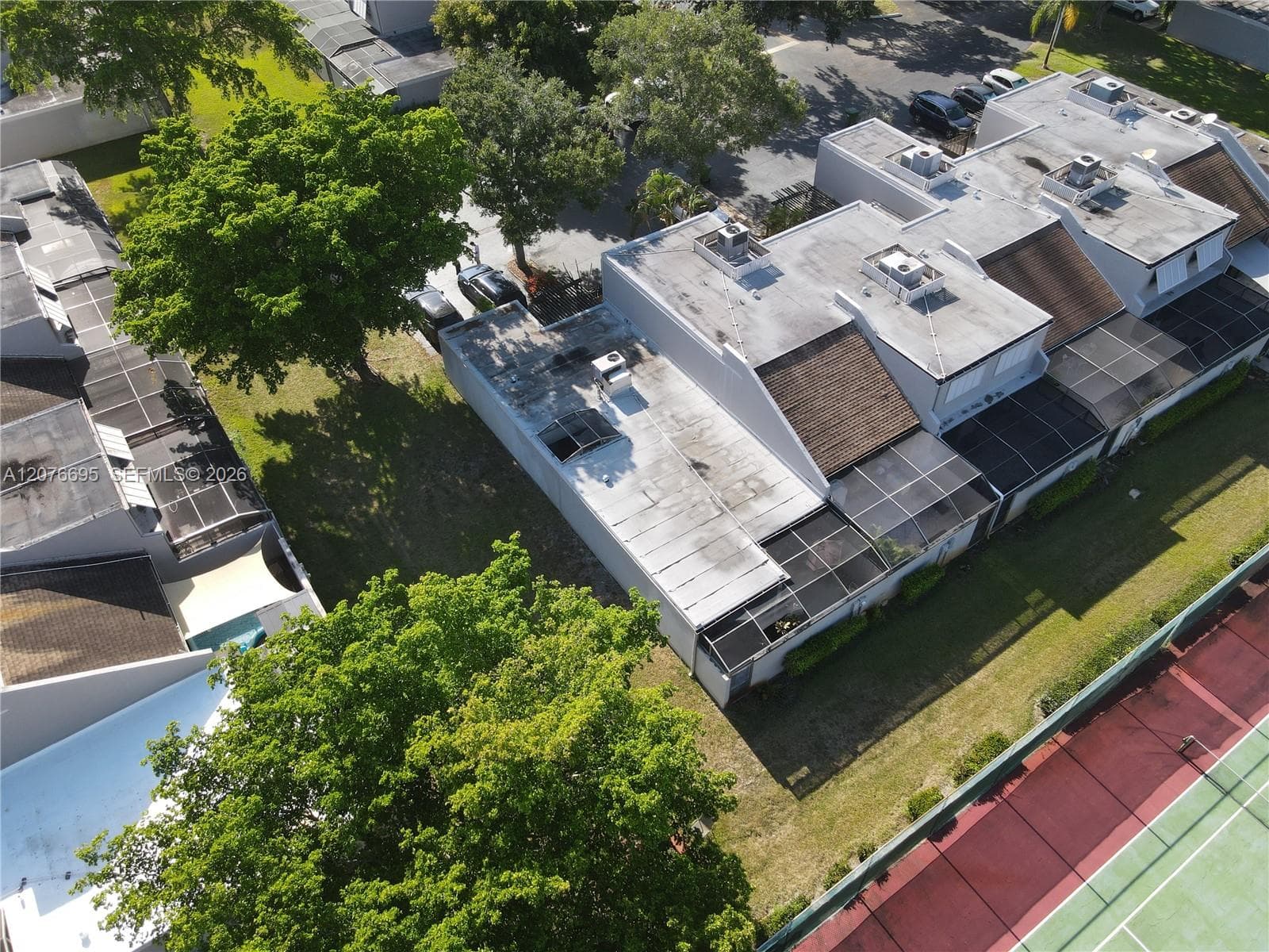 1541 NW 113th Ave, Pembroke Pines, FL 33026 — zdjęcie 3