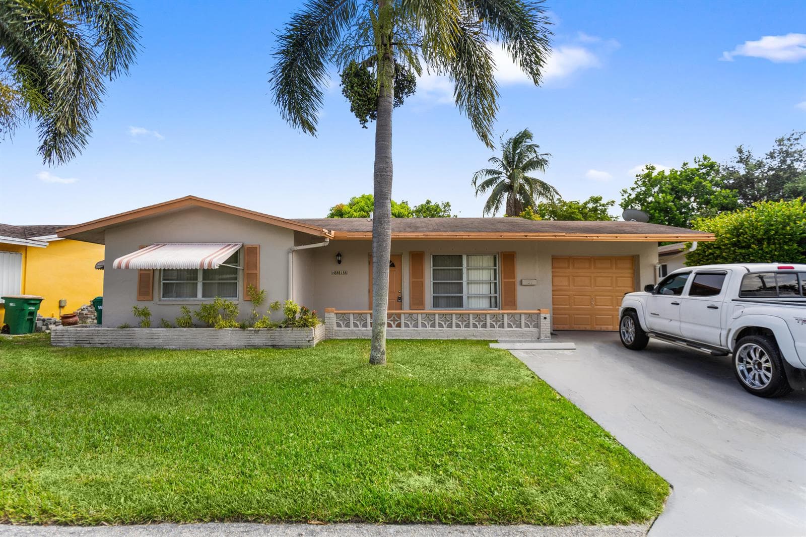 4818 NW 58TH Street, Tamarac, FL 33319 — zdjęcie 2